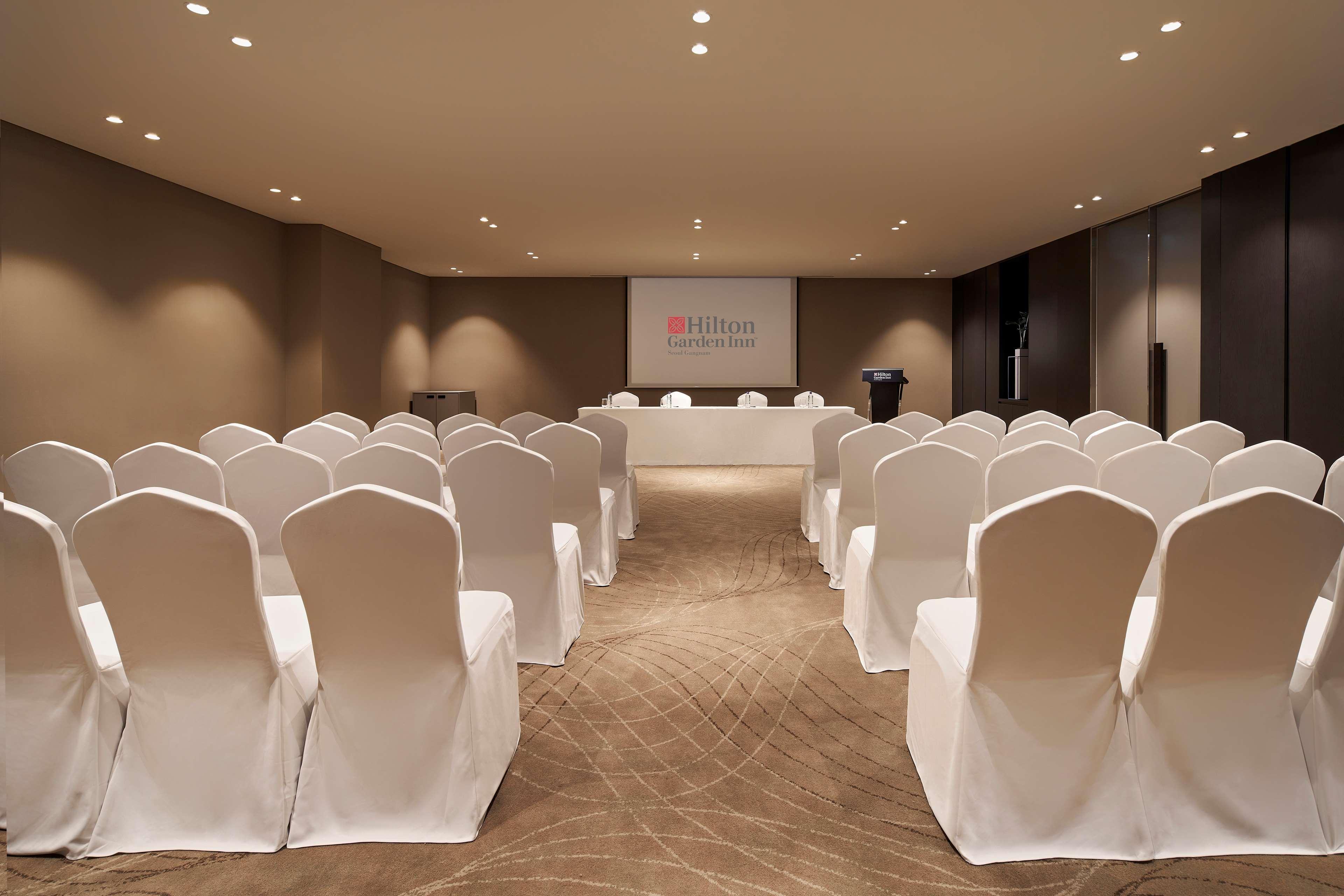 Hilton Garden Inn Seoul Gangnam Esterno foto