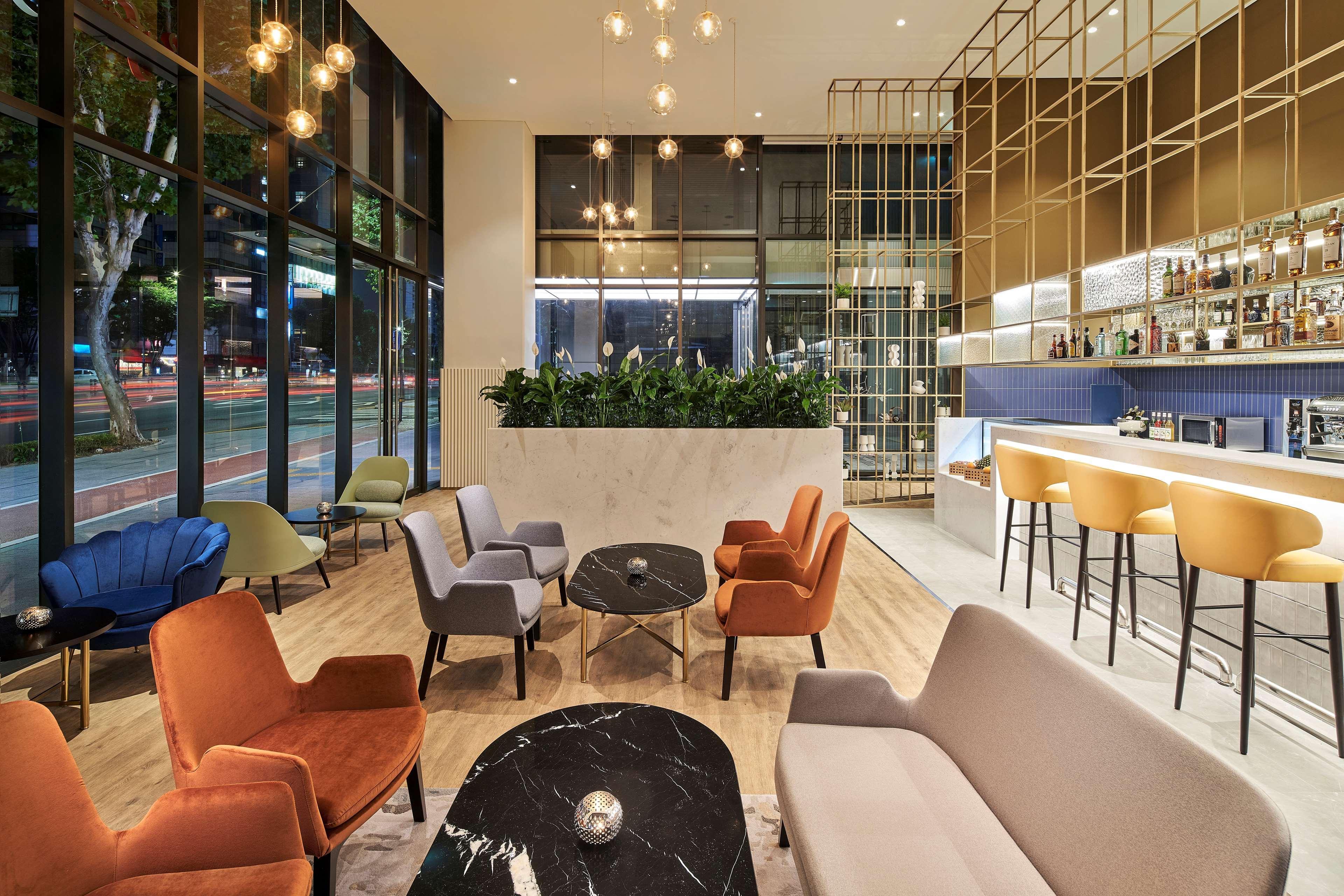 Hilton Garden Inn Seoul Gangnam Esterno foto