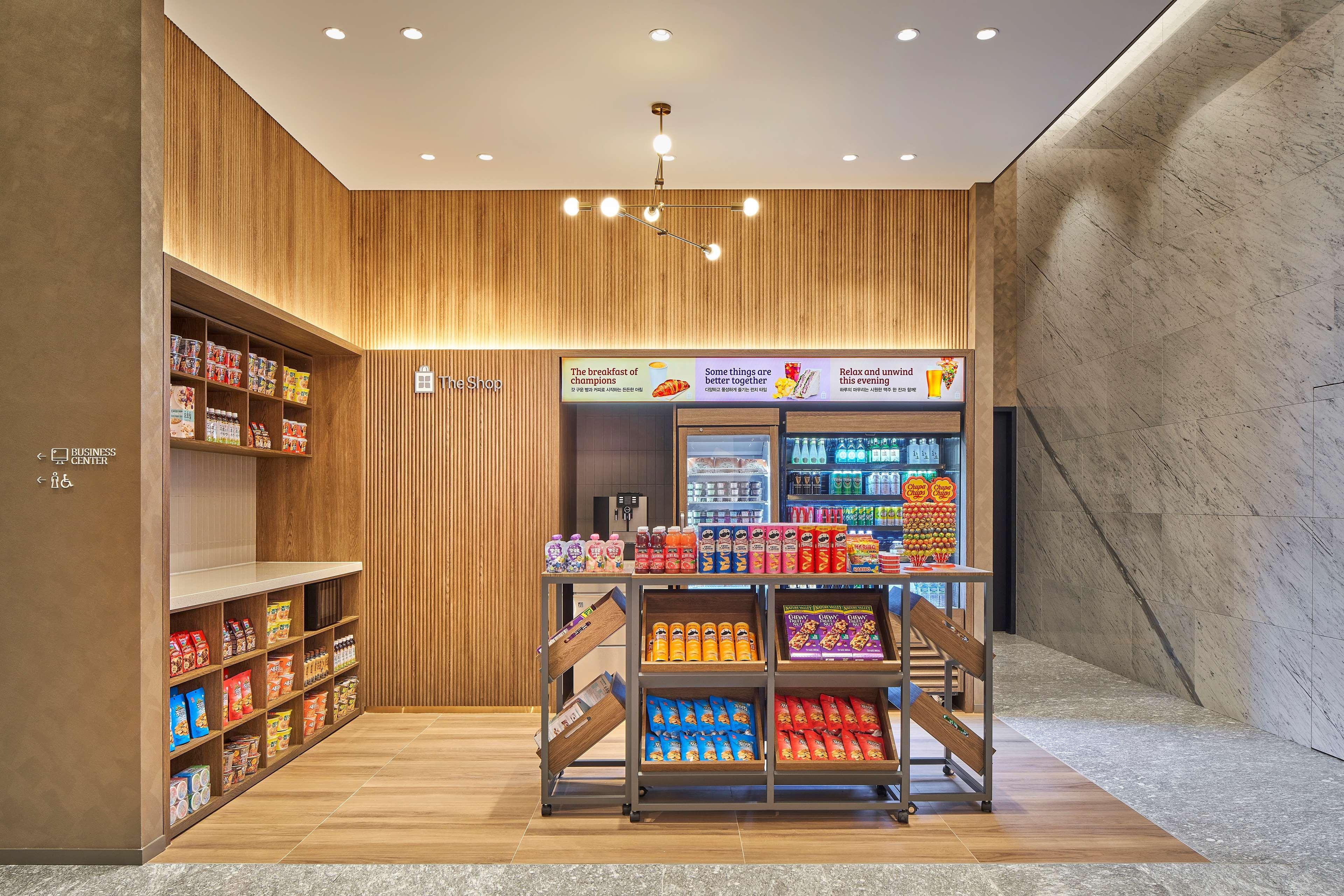 Hilton Garden Inn Seoul Gangnam Esterno foto